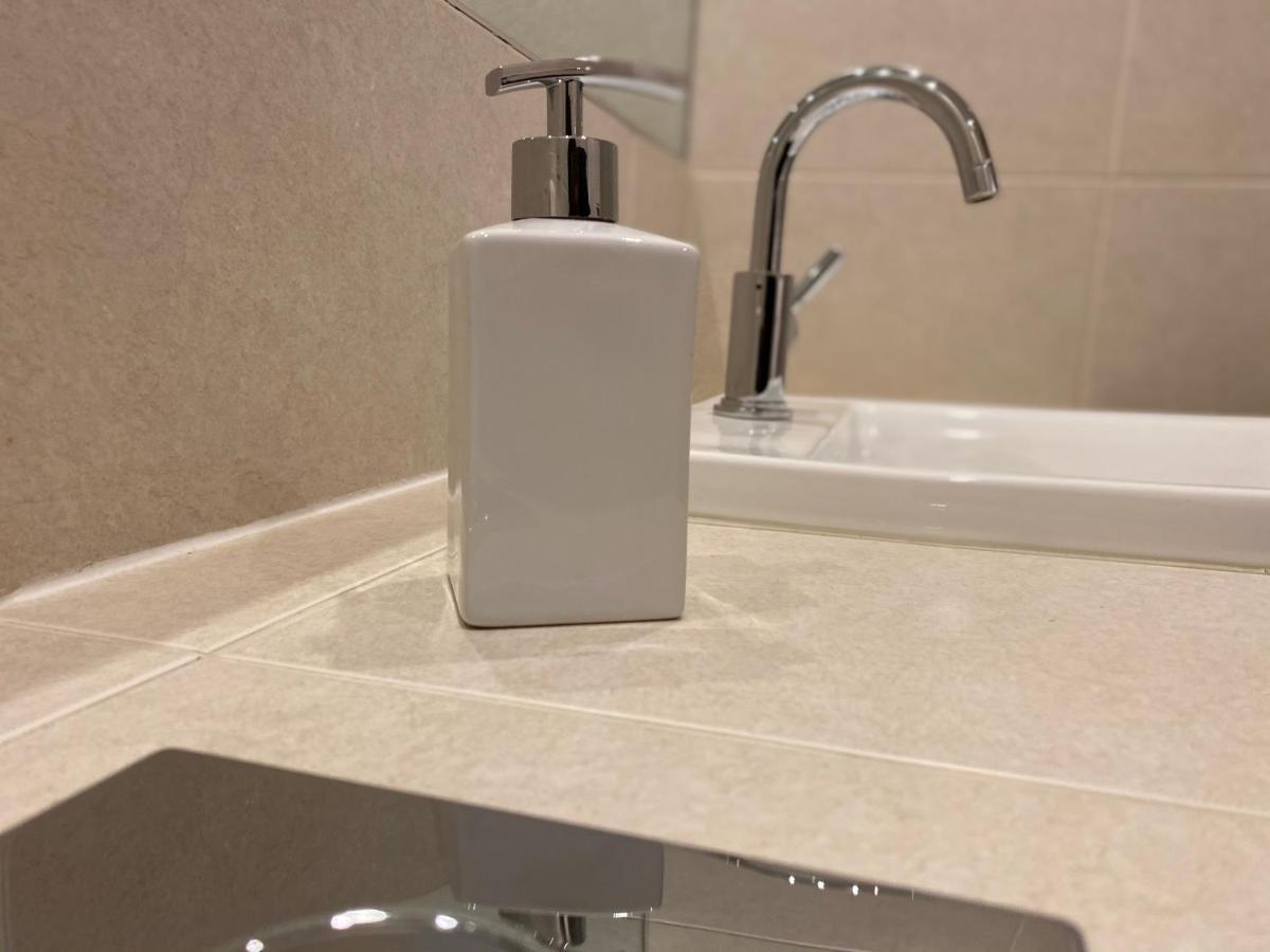 ווטפורד Amazing 2 Bed 2 Bath Private Apartment מראה חיצוני תמונה
