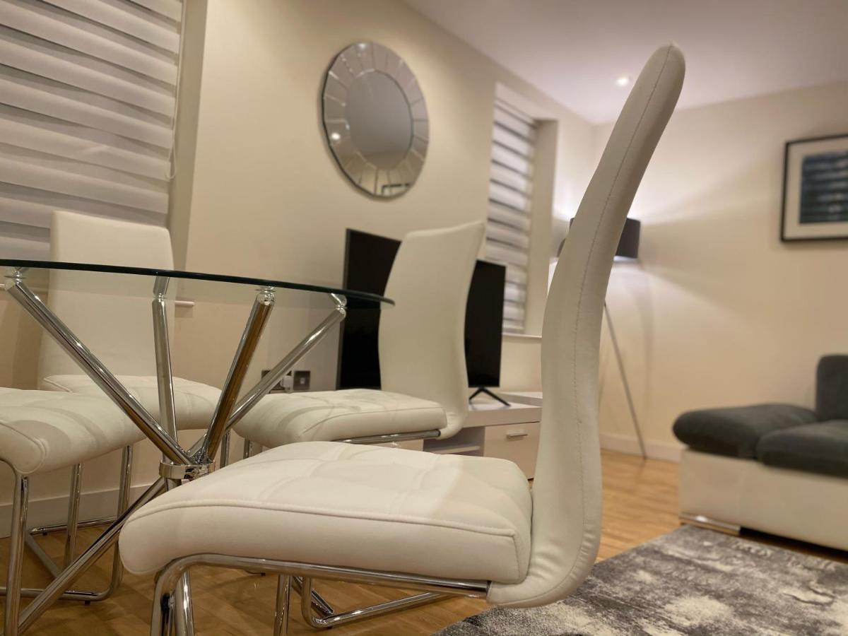 ווטפורד Amazing 2 Bed 2 Bath Private Apartment מראה חיצוני תמונה